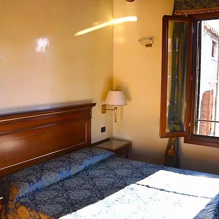 ゲストハウス B＆b ル マリ ヴェネツィア